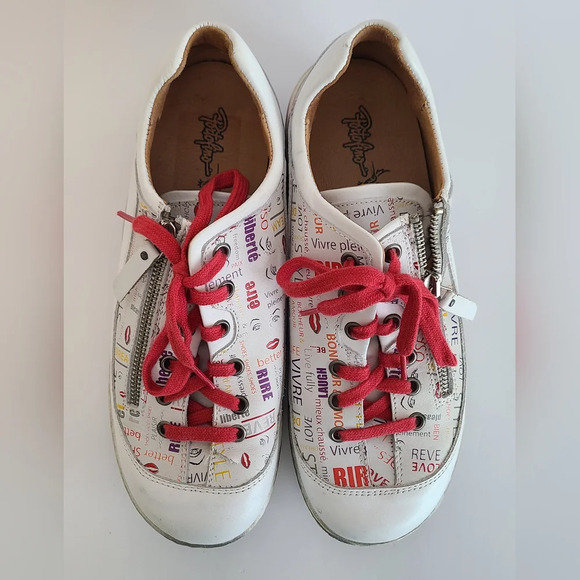 Colorful Graphic Women's Sneakers - Picture 2 of 9